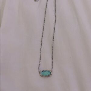 Kendra Scott Tiffany Blue Silver necklace